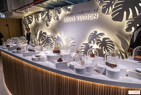 louis vuitton cafe paris reservation|maxime frederic hotel reservations.